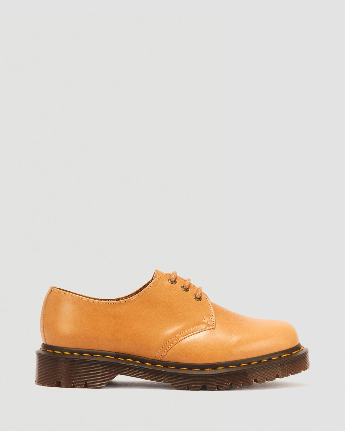 1461 3 Eye Shoe Veg Tan Luxe